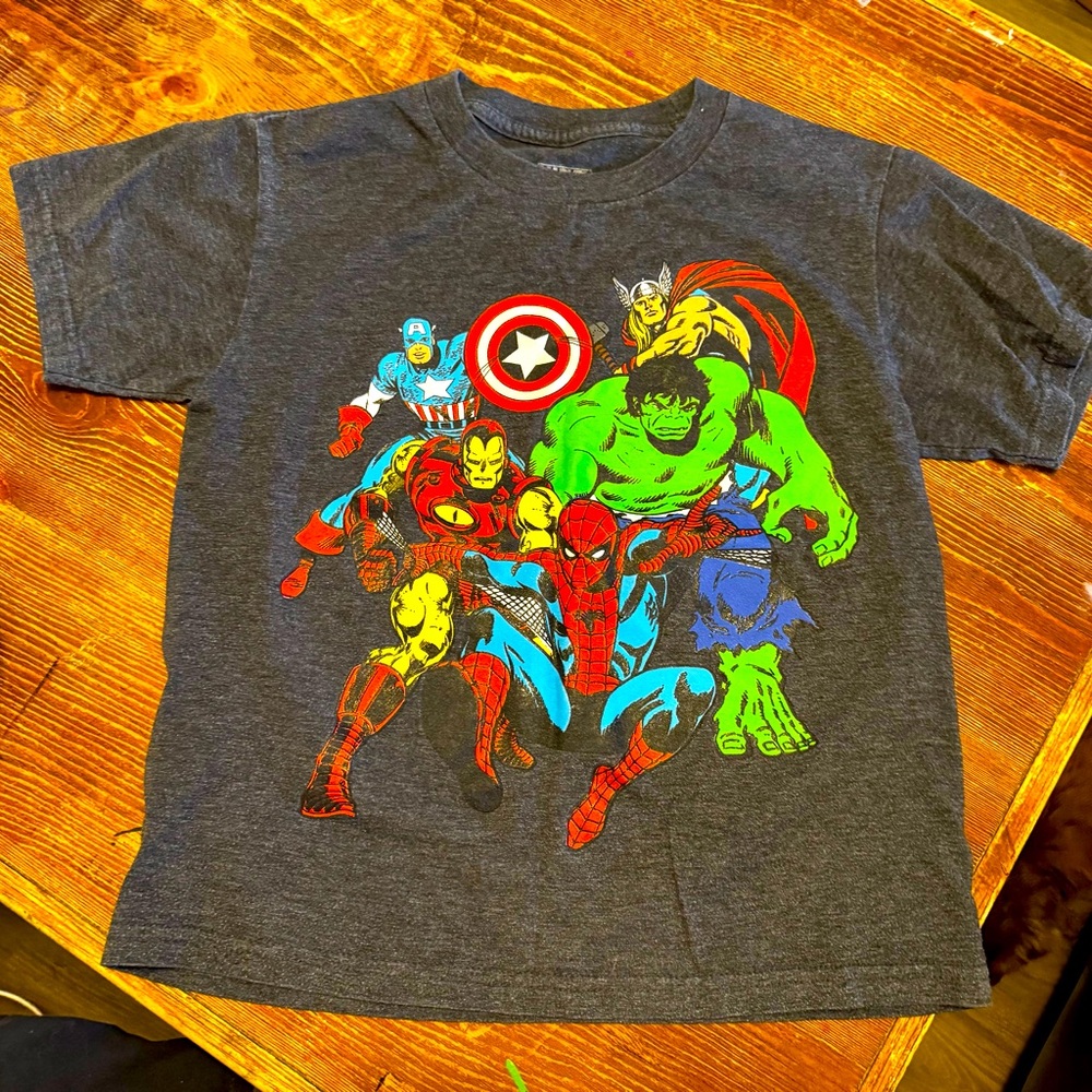 Bundle of boys t-shirts